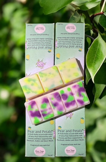 Pear and Petals Snap Bar